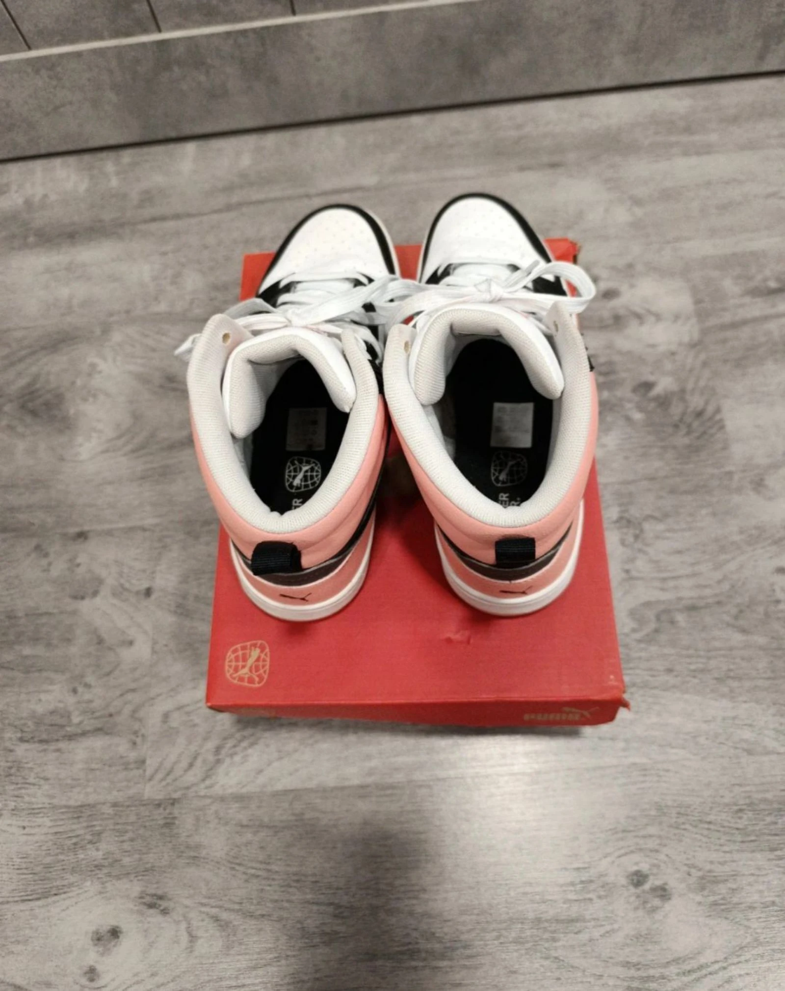 Puma sneakers – photo 4
